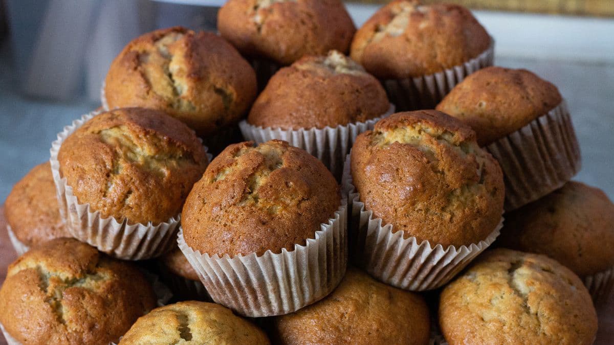 pyramid of muffins