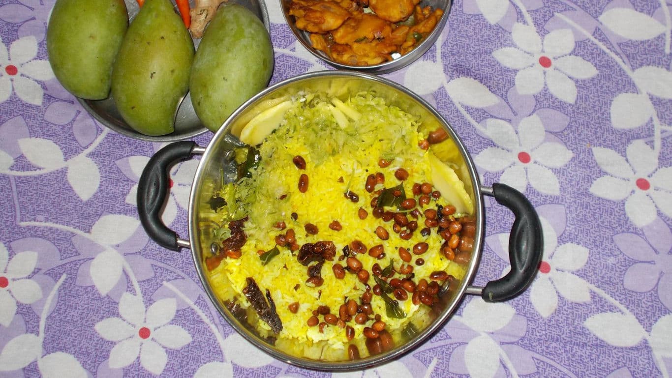 Traditional Indian rice dish with mangoes