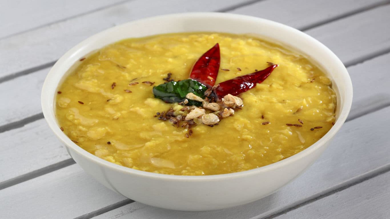 Bowl of Indian lentil dal with tempering