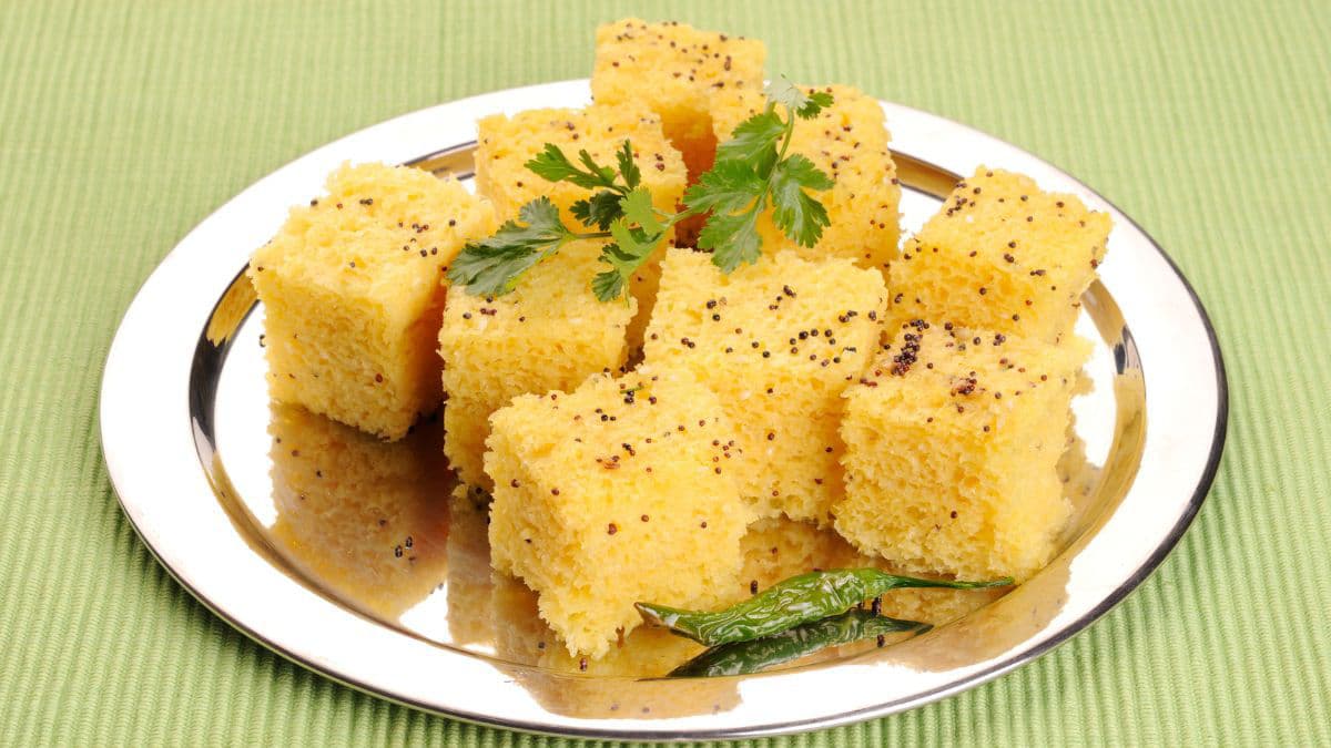 Plate of khaman dhokla