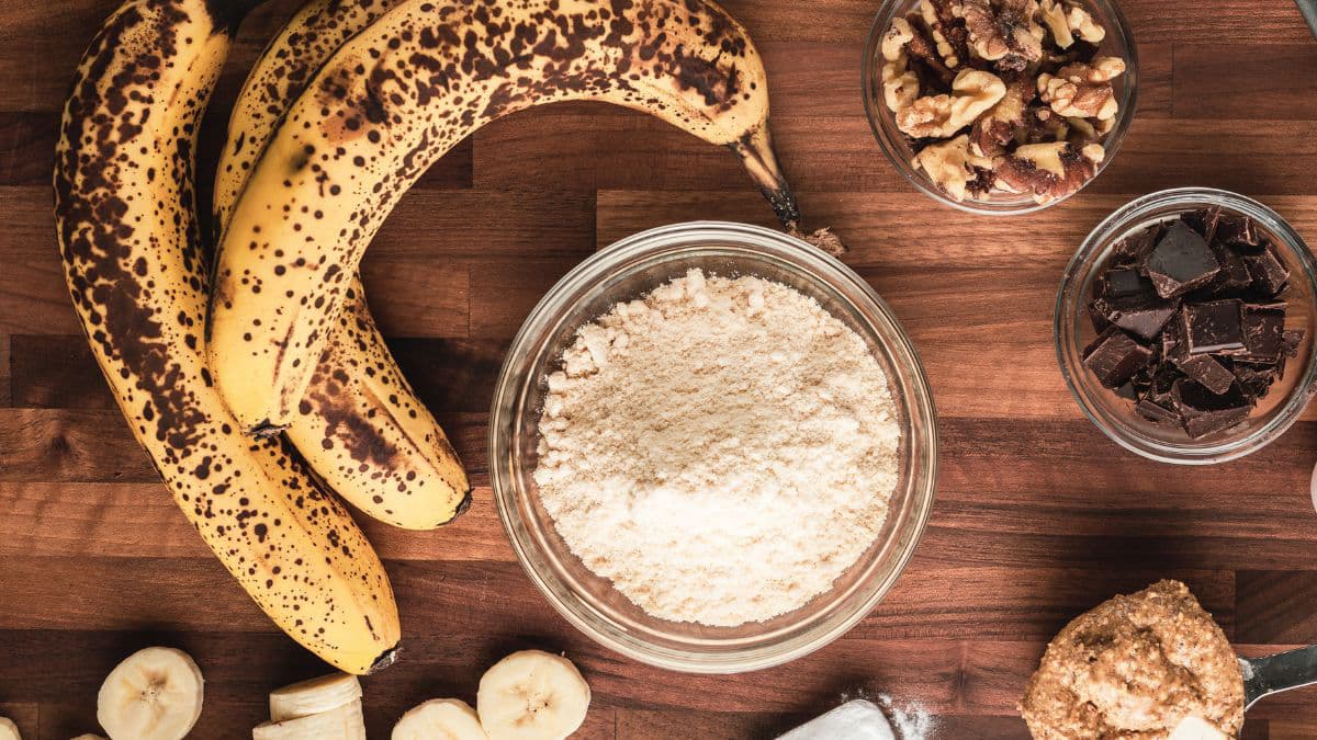 Banana bread recipe ingredients