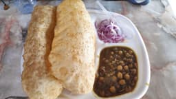 khapli-atta-bhatura-that-turns-golden-puffy-and-delicious-thumbnail