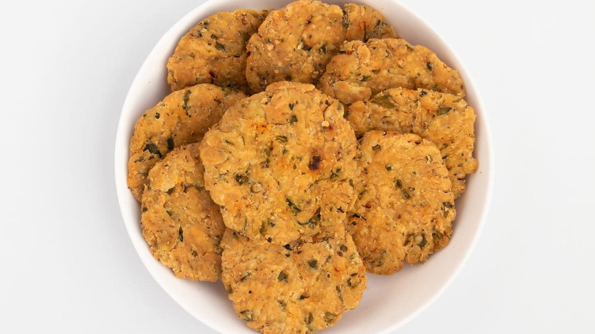 bowl of mathri