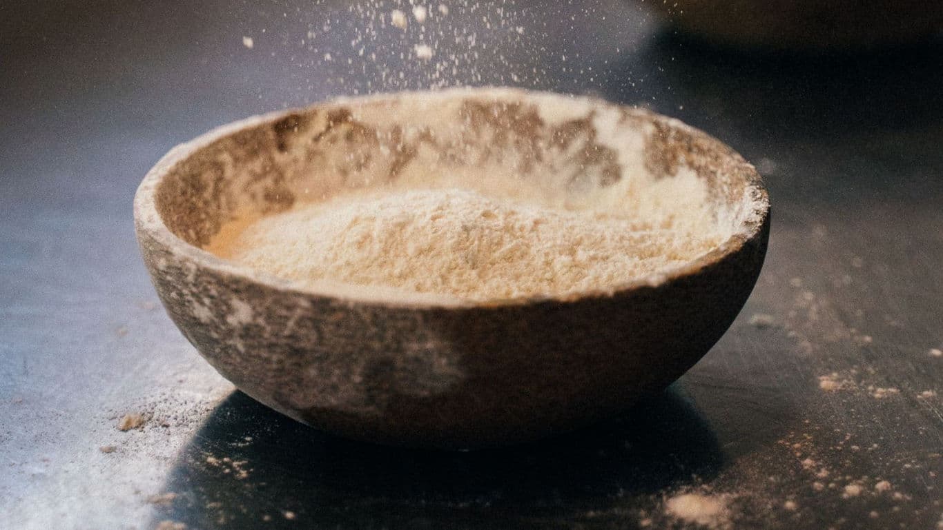 Khapli wheat flour in a bowl.