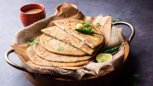 korean-kimchi-paneer-parathas-the-ultimate-indo-korean-comfort-food-thumbnail