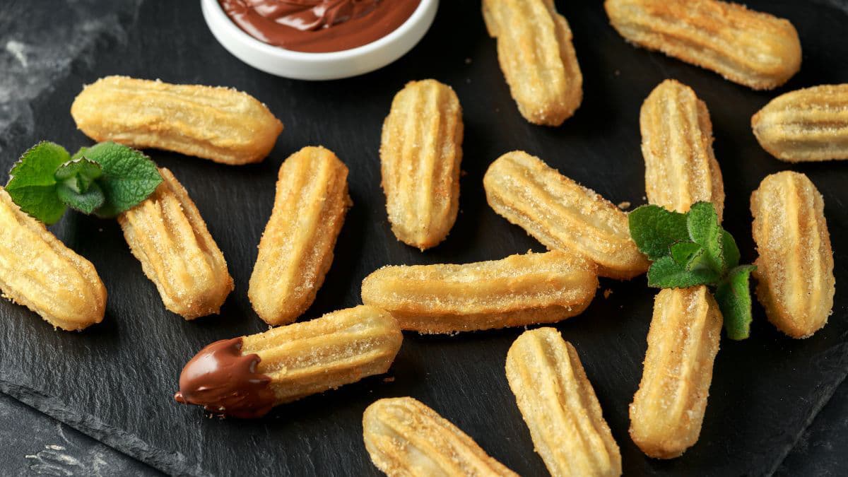 Churros recipe points for churros with sauce