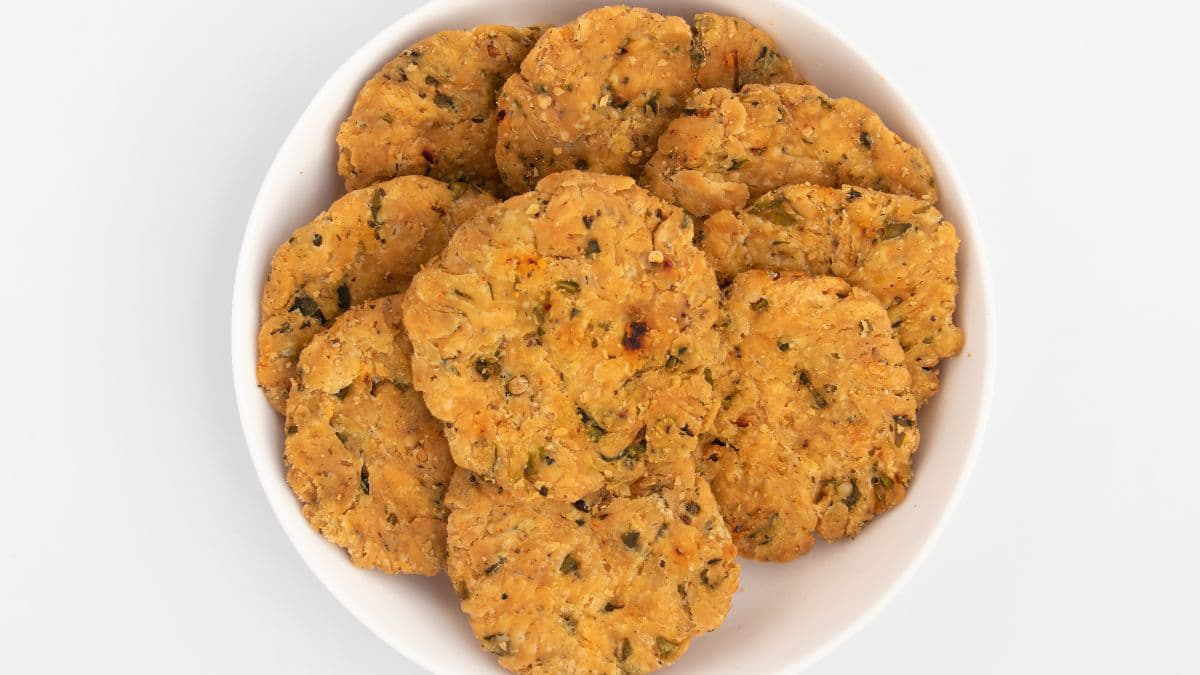 bowl of mathri