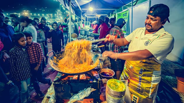 late-night-food-crawls-where-to-eat-after-midnight-in-mumbai-delhi-and-chennai-thumbnail