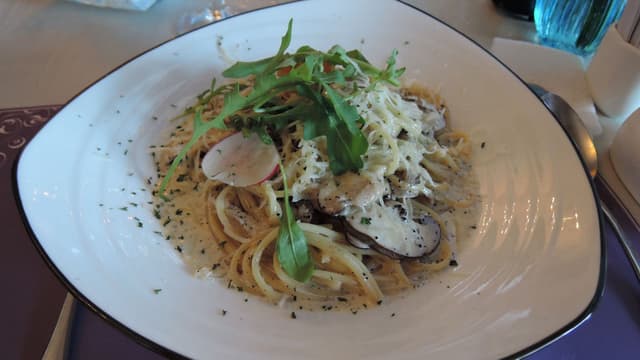 miso-mushroom-pasta-creamy-vegan-pasta-with-umami-kick-thumbnail