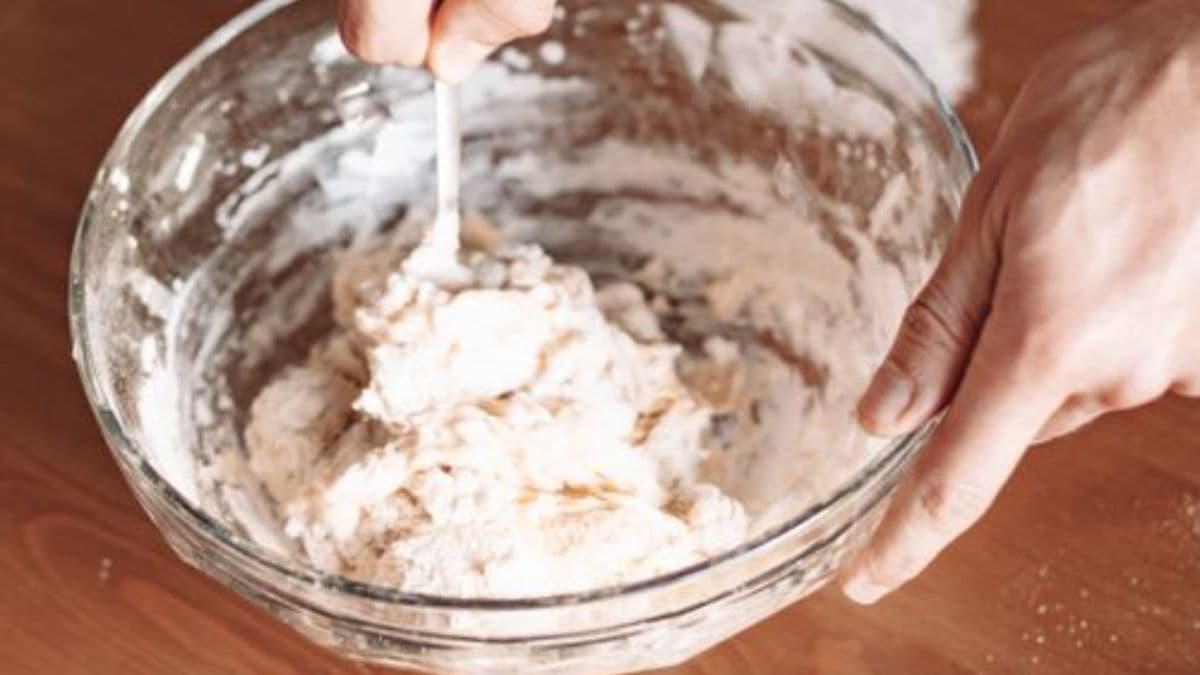 Shaggy dough in a bowl