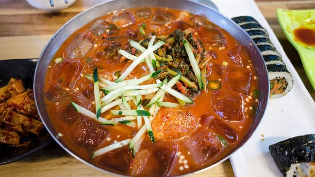 Mul Naengmyeon
