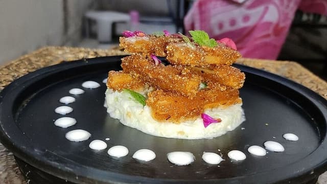 lotus-stem-pakora-recipe-crunchy-nadru-monje-for-cosy-monsoon-evenings-thumbnail