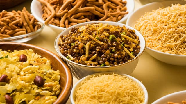 making-and-storing-diwali-namkeen-in-bulk-thumbnail