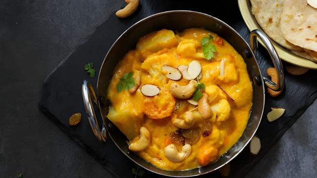 creamy-navratan-korma-for-a-cosy-dinner-thumbnail