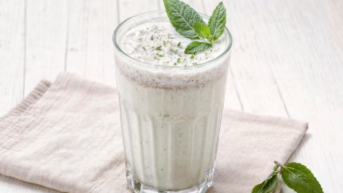 Chilled Mint Lassi in Clear Glass on Linen