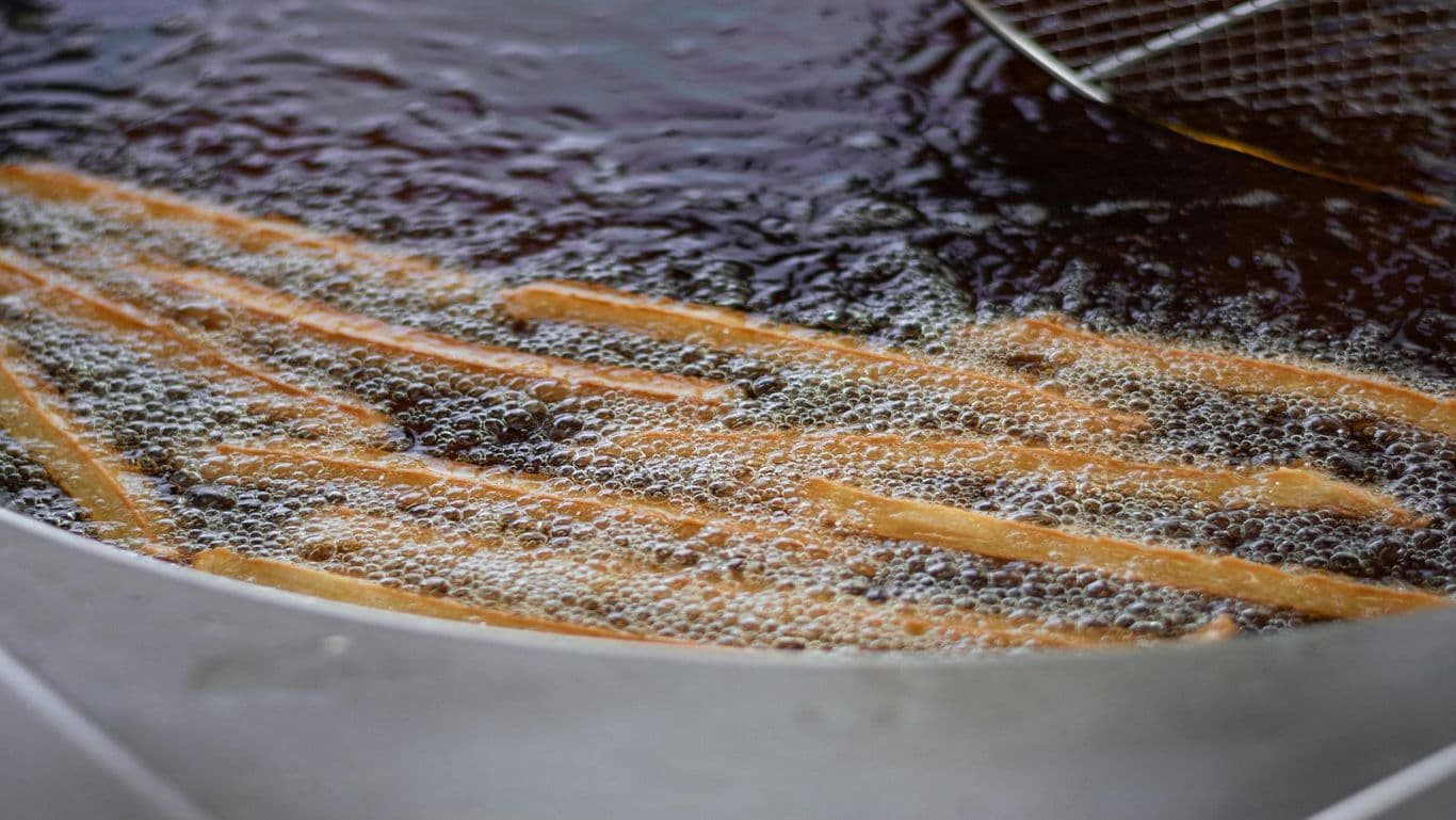 5 Mistakes Everyone Makes While Frying