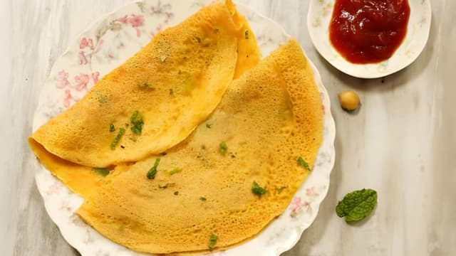 oats-and-dal-cheela-a-high-protein-indian-pancake-recipe-thumbnail