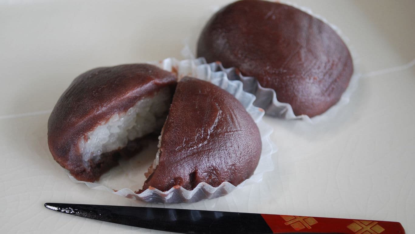 Traditional Japanese sweet red bean rice cakes