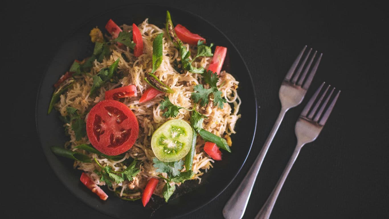 Getting Late For The Office? Try These 7 Quick And Easy Vermicelli Recipes For Lunch