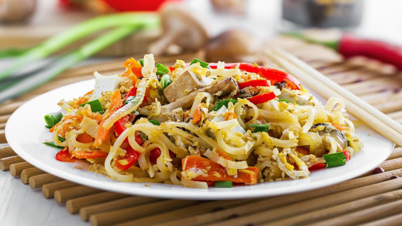 Stir-Fried Noodles with Vegetables and Tofu