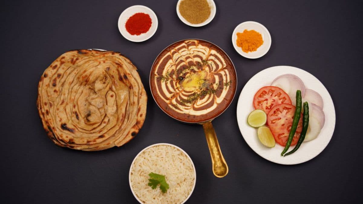 khapli atta laccha paratha with dal and salad