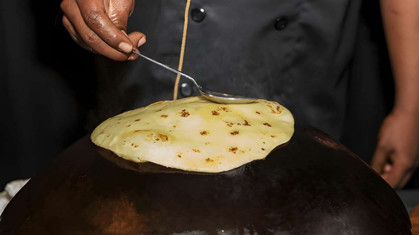Paratha on ulta tawa
