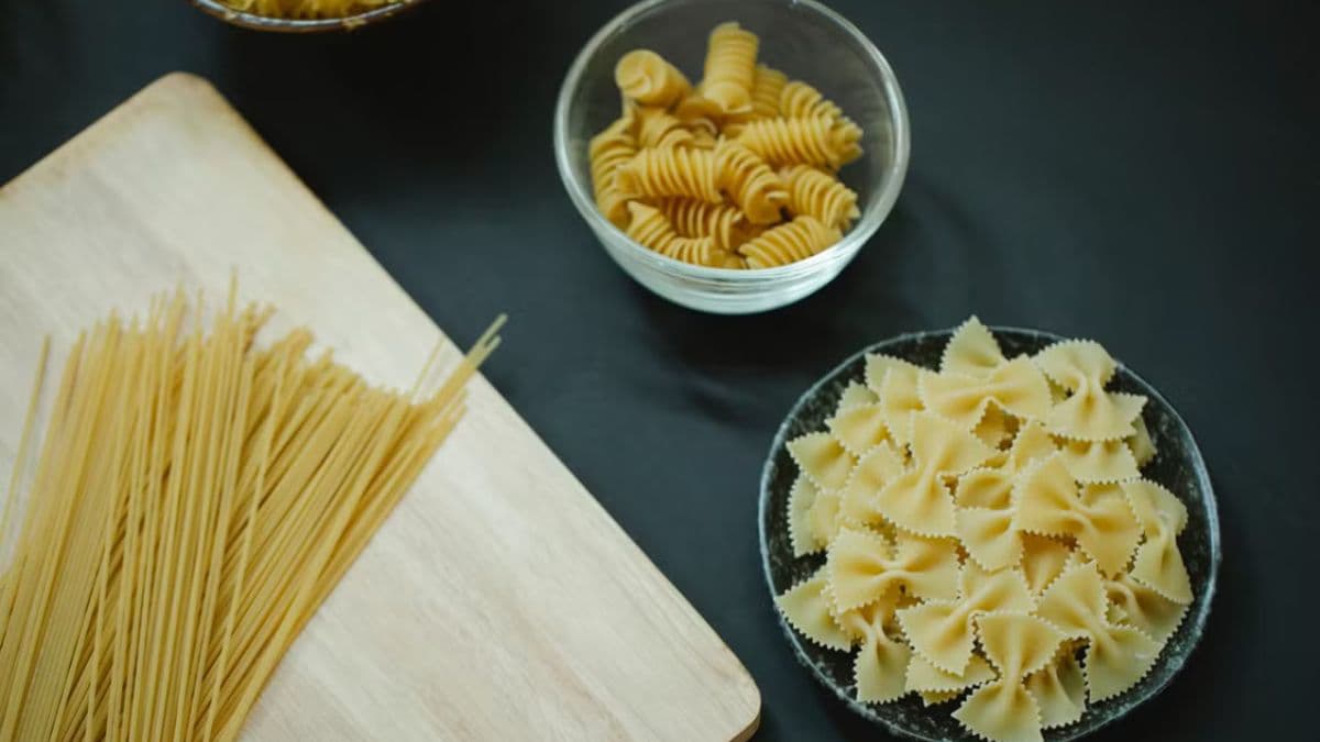 Multiple pasta shapes