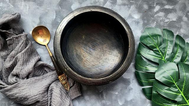 Picture of plate