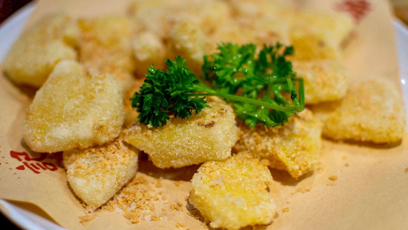 Crispy Fried Cheese Bites with Parsley