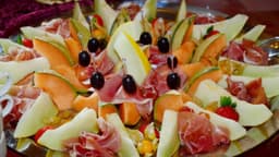 prosciutto-melon-salad-recipe-sweet-muskmelon-with-savoury-ham-thumbnail