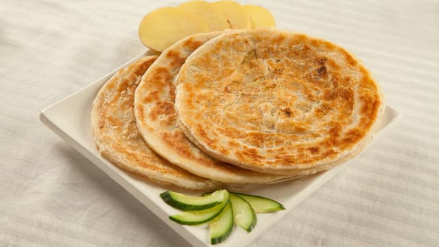 michelin-meet-paratha-how-to-plate-your-punjabi-breakfast-with-flair-thumbnail