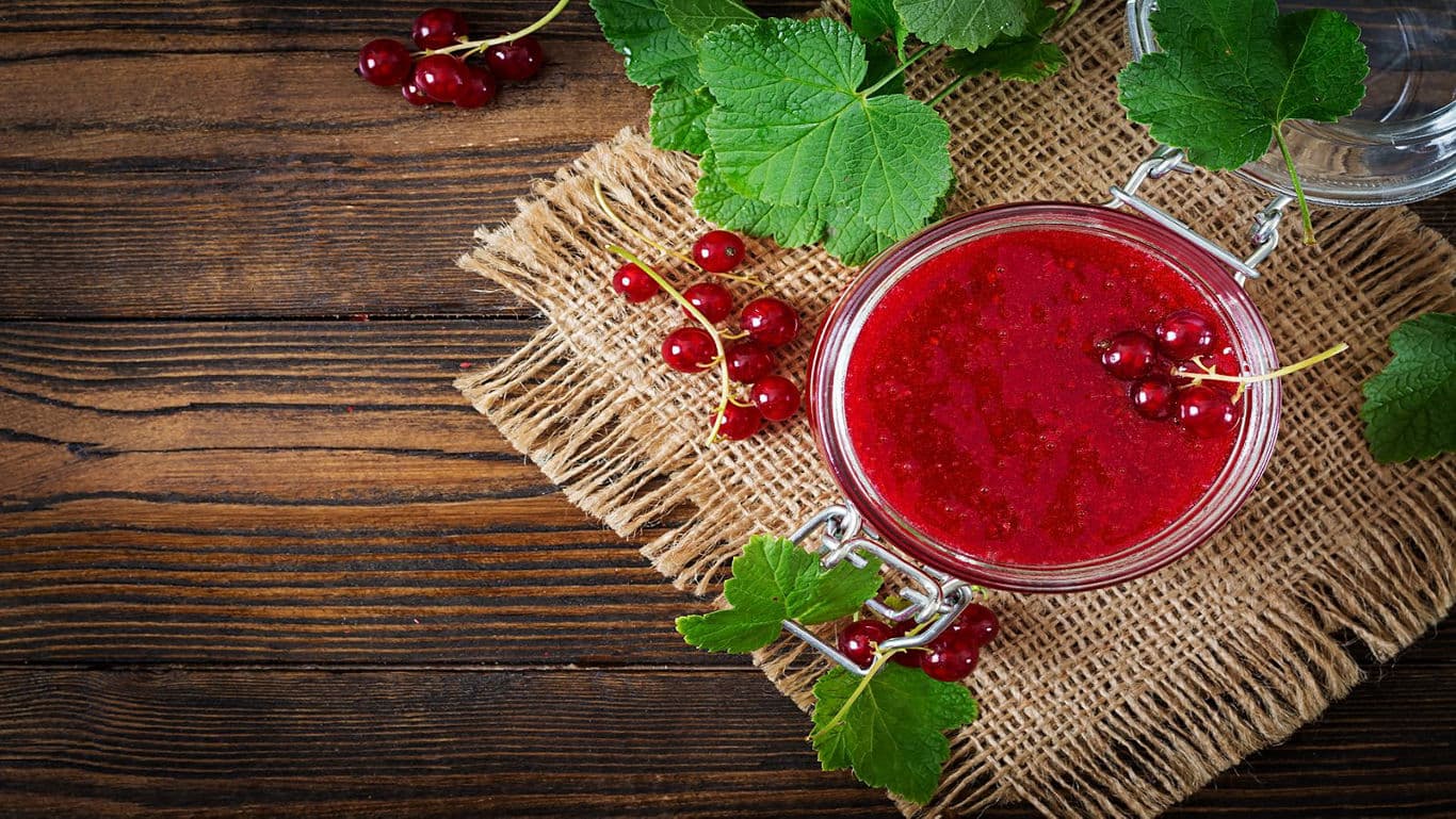 Quick Cranberry Sauce Using Jam