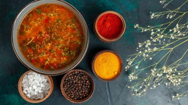 One Pot Rasam Rice – South Indian Tamarind Spiced Rice & Dal