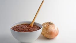 red-onion-jam-a-gourmet-condiment-you-can-make-at-home-thumbnail
