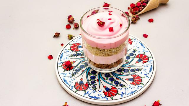 rose-phirni-parfaits-the-perfect-party-treat-in-mini-glasses-thumbnail