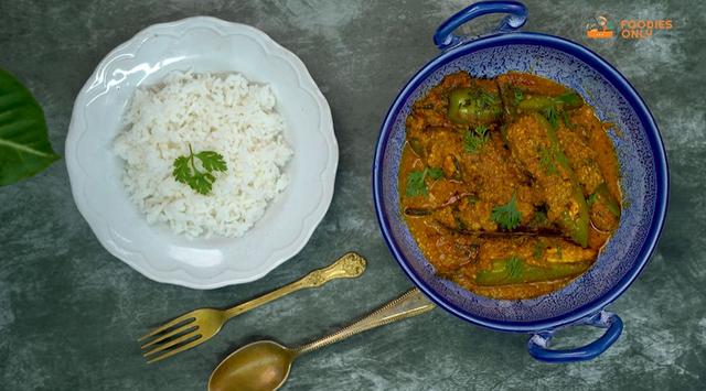 Stuffed Paneer Mirch Recipe