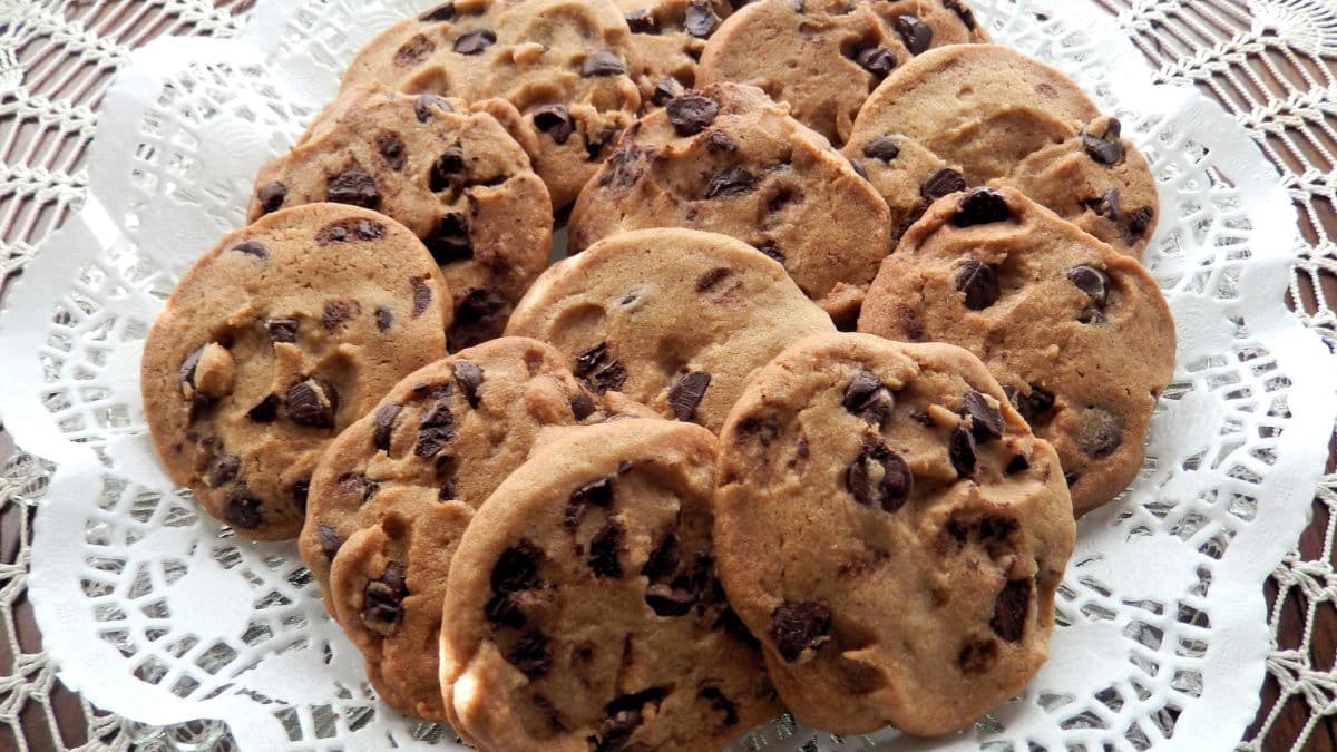 Freshly baked chocolate chip cookies ready for delicious add-ins 