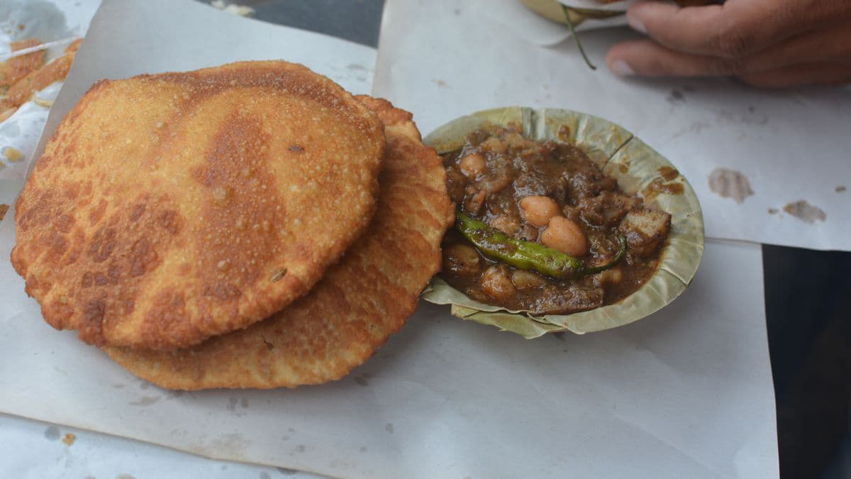 Fresh Kachoris chaat