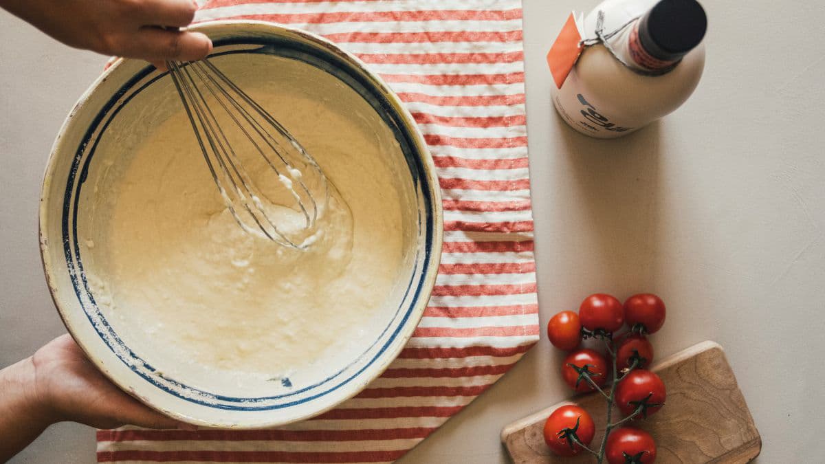 Mixing ghee for nankhatai dough
