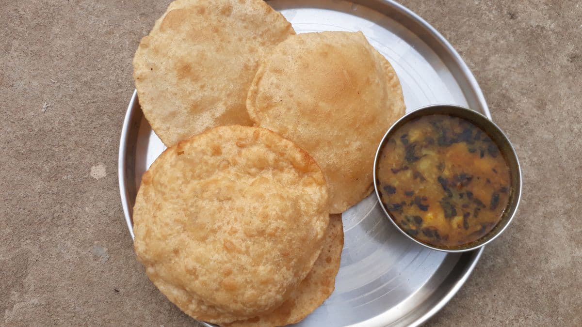 Bedmi poori with spicy aloo sabzi