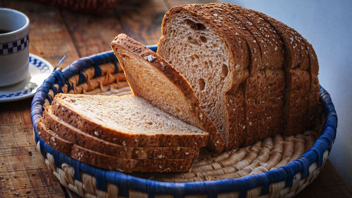Slices of bread