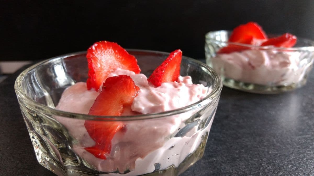 Strawberry Shrikhand