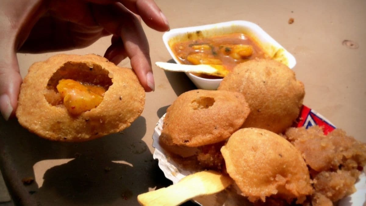 A stuffed poori for breakfast