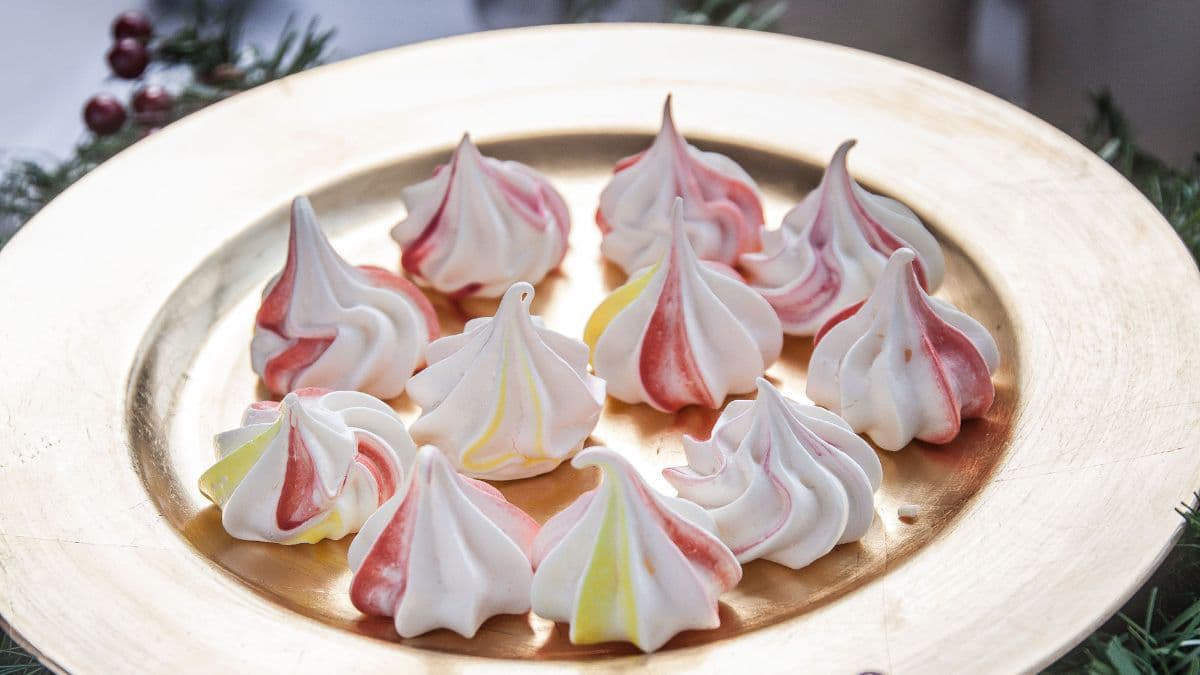 Colour swirled meringue cookies.