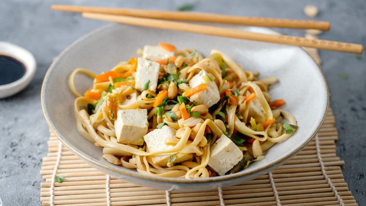 Protein-packed paneer noodle bowl with vegetables 