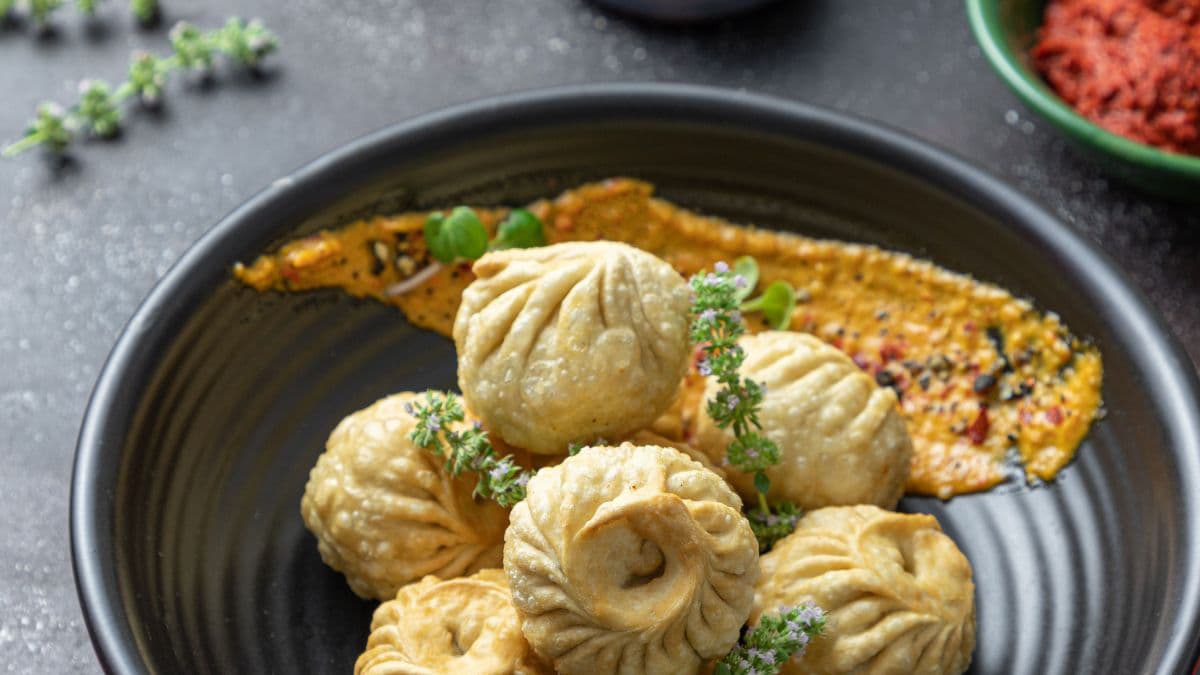 Kothey momos.