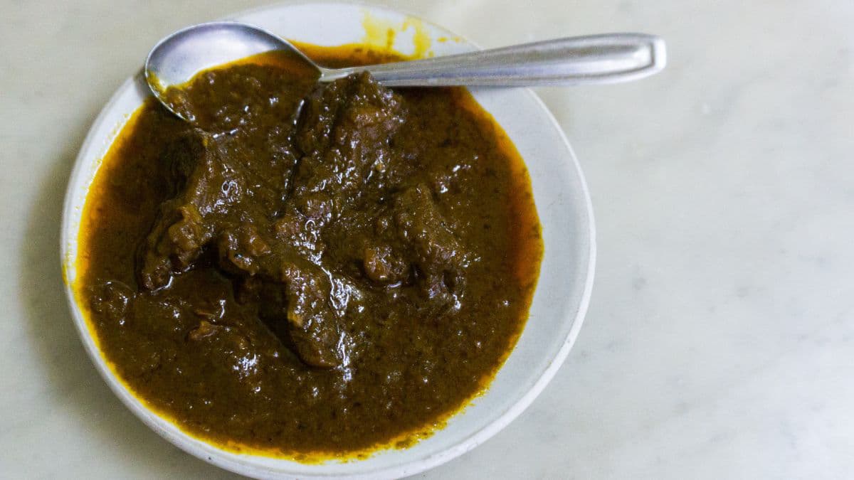 Rich and spicy Bengali mutton kosha 