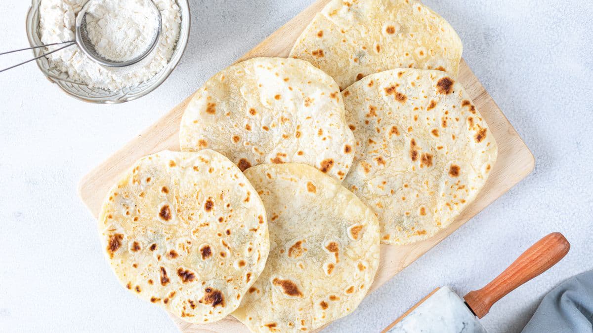 Soft homemade pita bread ready for stuffing 