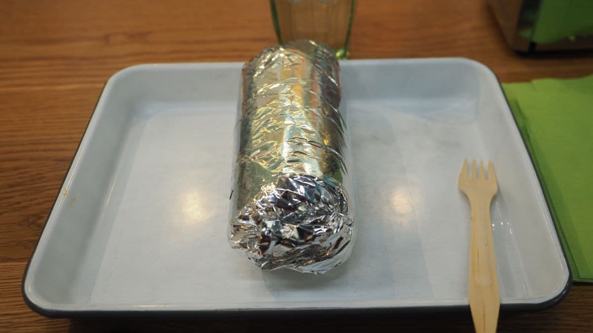 Rotis in aluminium foil