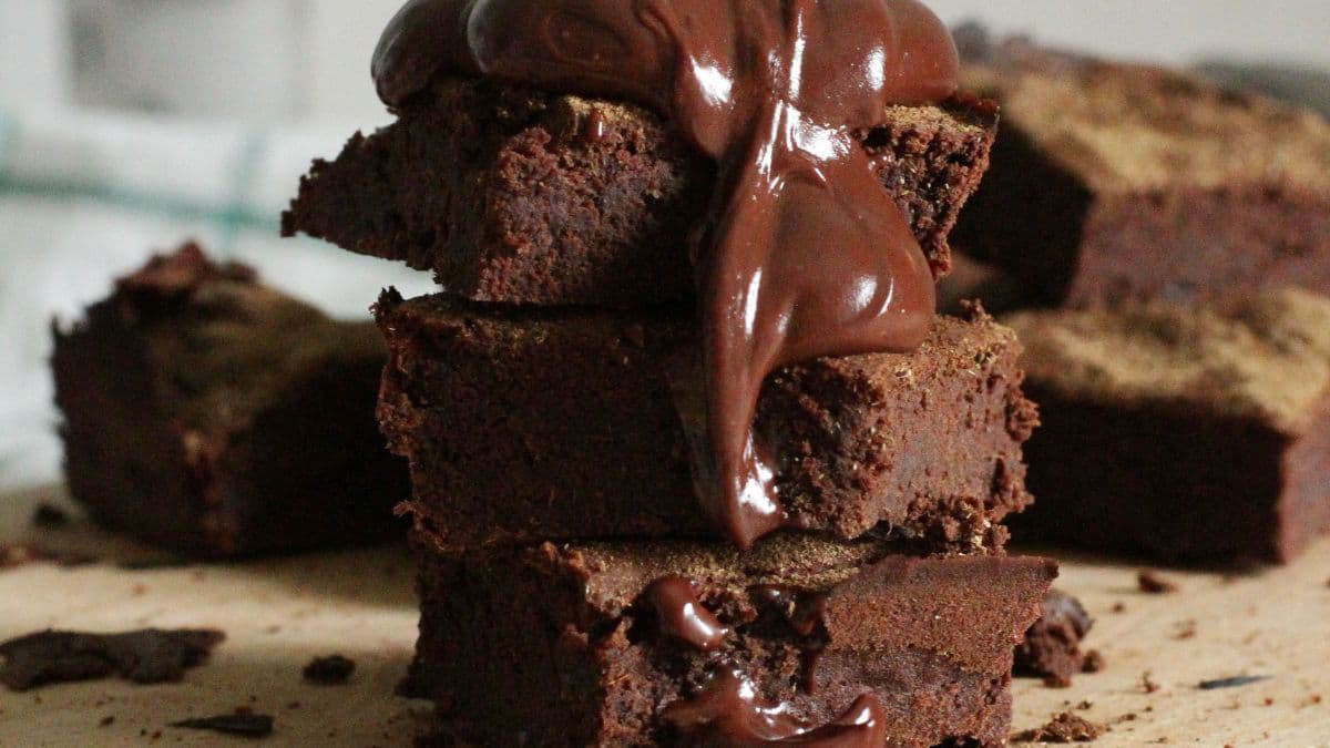 Chocolate brownies on a wooden platter